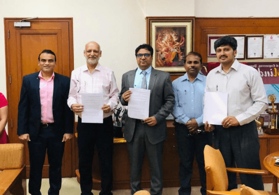 iQ3Connect signs MoU with Vishwakarma Institute of Technology, Pune (VIT) to promote virtual reality in educational institutes